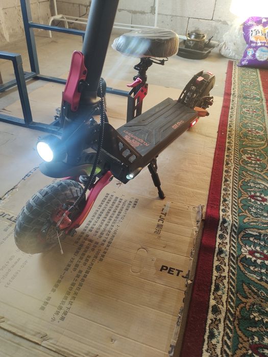 Электронный самакат куго 2