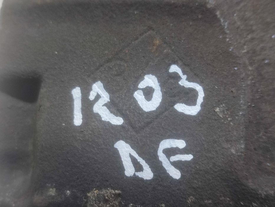 Etrier dreapta fata Dacia Dokker 1 (2012 - 2017) (1203) k7m812