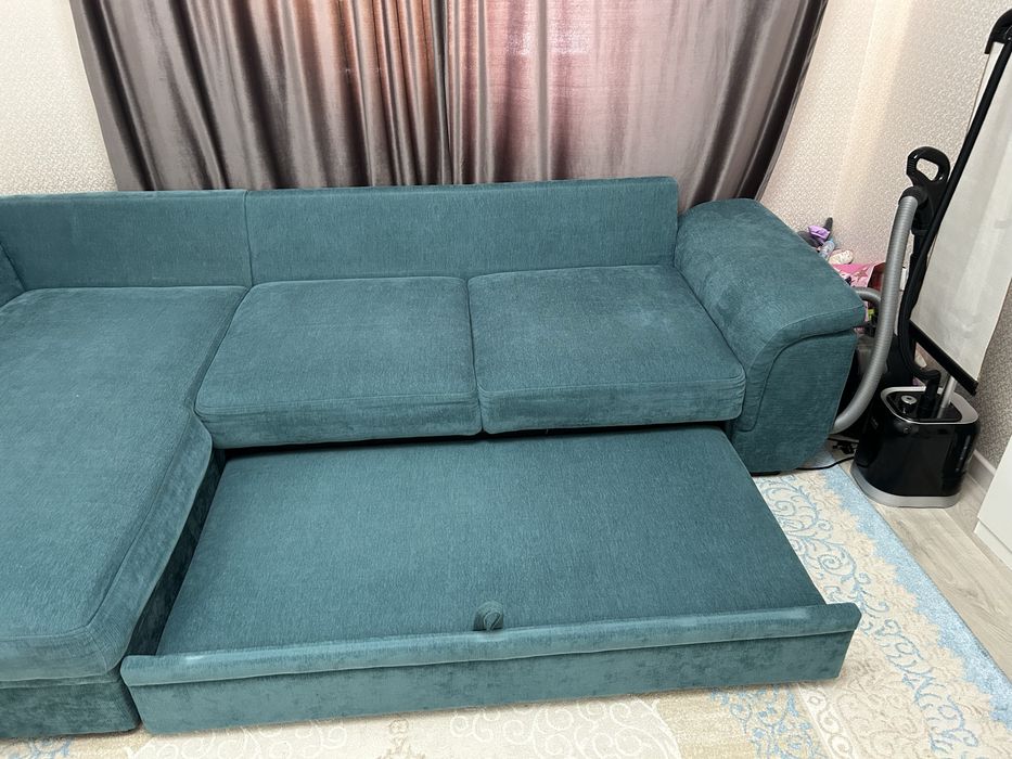 Срочно диван сатылады