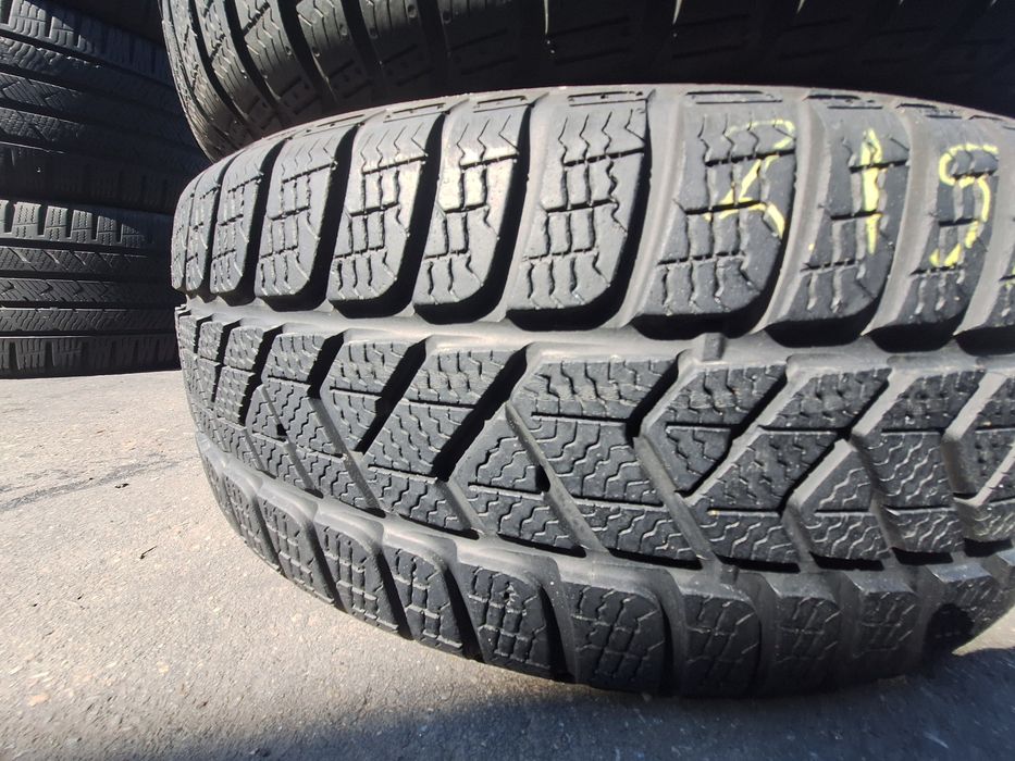 4 anvelope iarna 215/60r16 Pirelli Montaj Gratuit