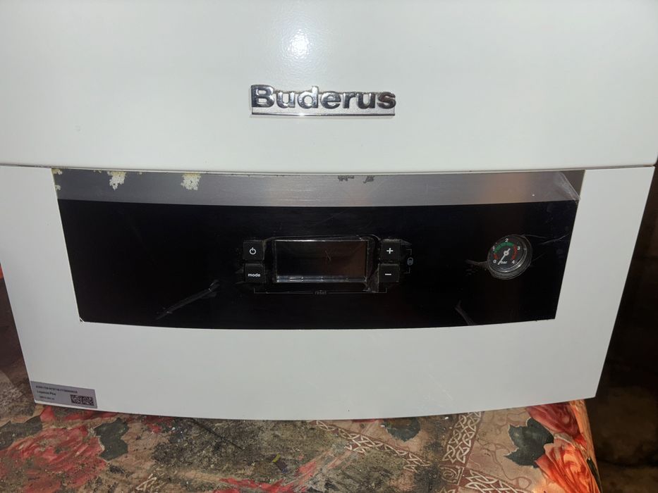 Centrala buderus 25w stare foarte buna