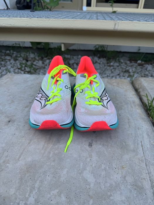 Saucony endorphin speed 5