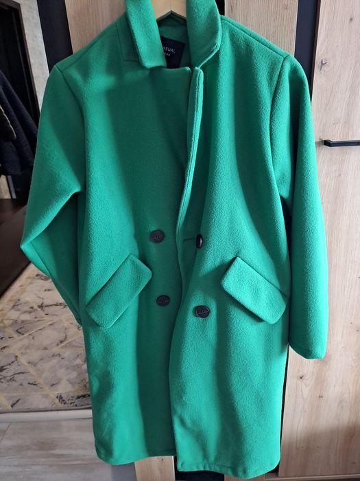 Палто зимно зелен цвят