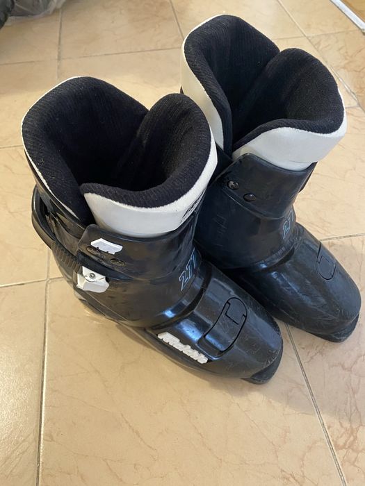 Ски Techno Pro 140см и детски ски обувки 36