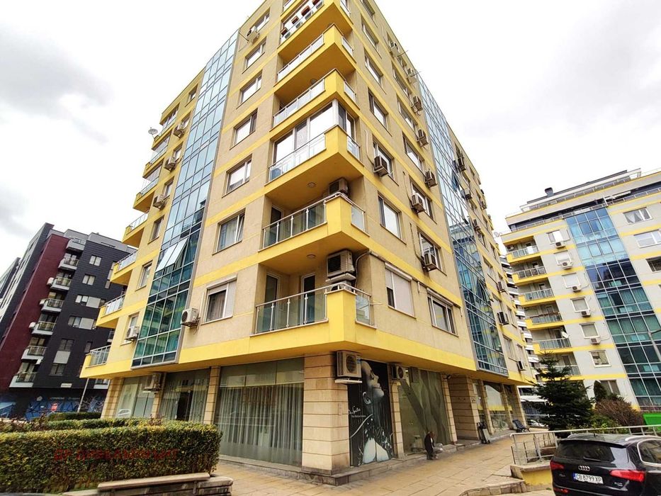 Продава се Тристаен апартамент в София, Манастирски ливади - 85 кв.м за 1290 €/кв.м - Снимка #16