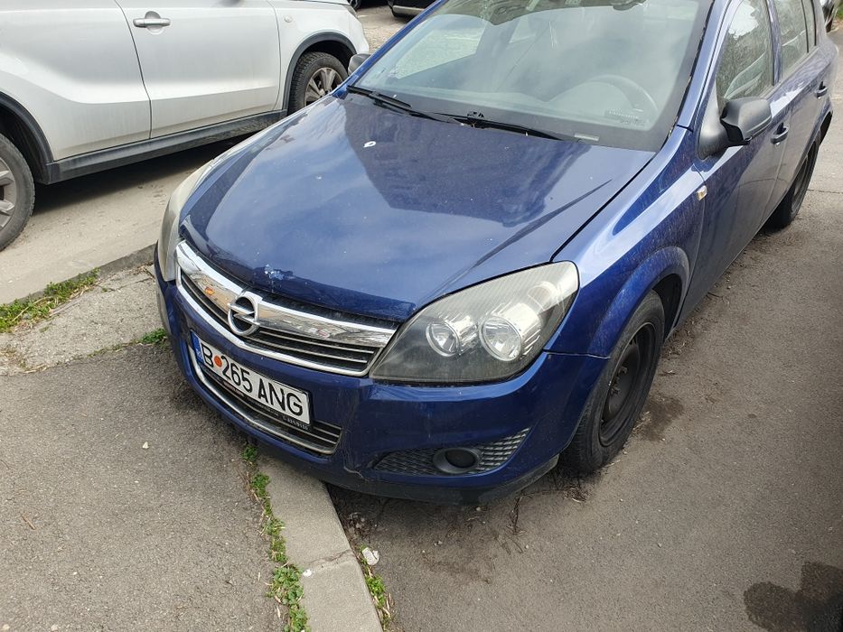 OPEL Astra H 2010