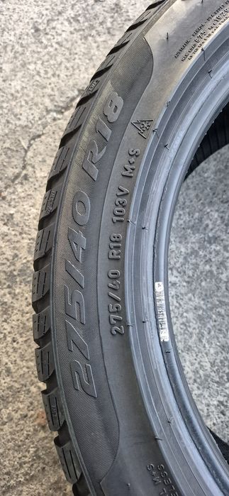 4 anvelope iarna RFT  Pirelli,fata 245/45/18,spate 275/40/18.Pret/buc.