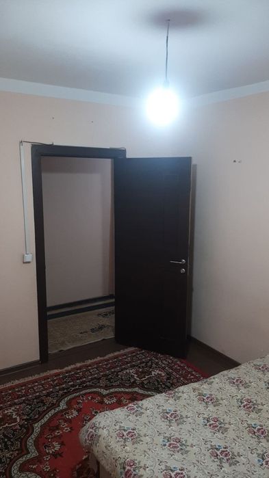 Kvartiraga odam qoyamiz oila sheriklikka sharoiti yaxshi