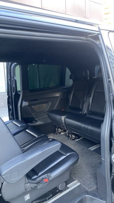 Mercedes vito.