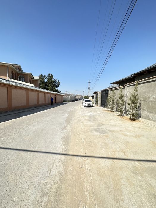 Elintni maxlada Kanpaktni KAROBKA hovli sotiladi