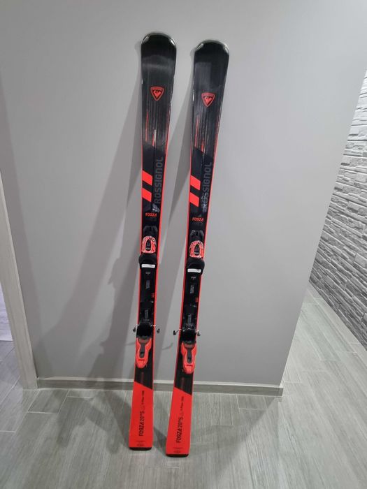 Ски и обувки Rossignol