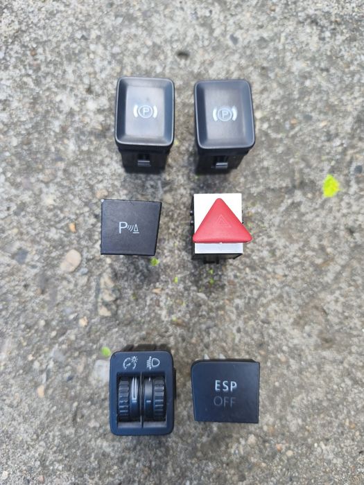Buton Vw Passat B6 frână/ avarii /set /esp off /senzori parcare/lumini