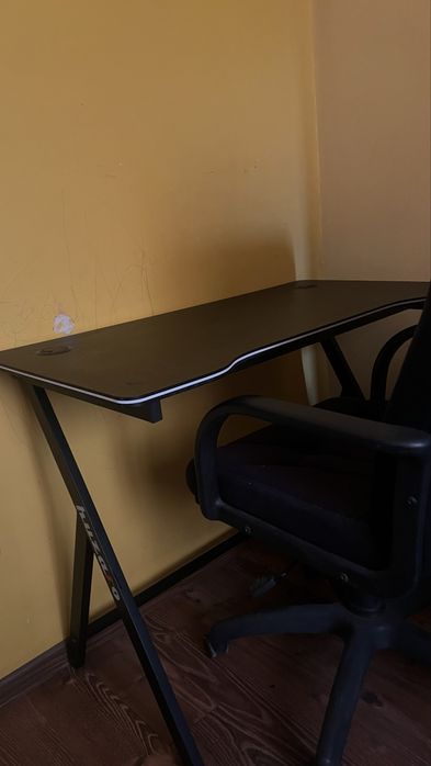 Birou gaming + scaun