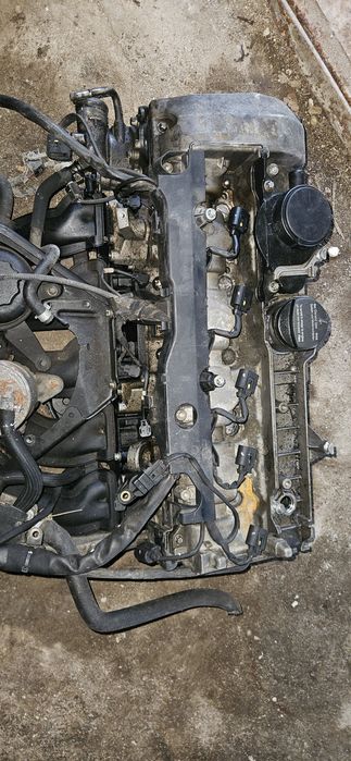 Оборудвана цилиндрова глава за Mercedes om612