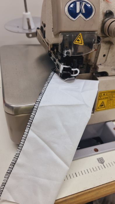 Продам 5 ниточный оверлог JACK