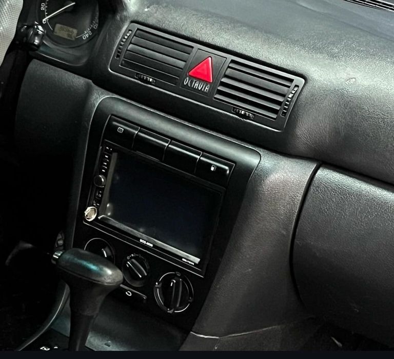 Продам скода октавия