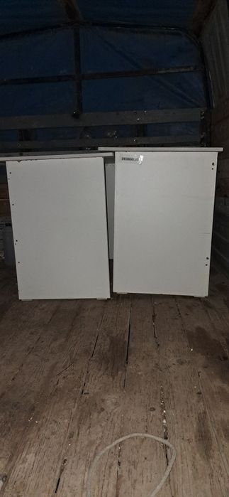 Стулы писминые для дома две штуки есть