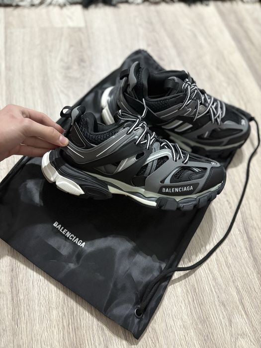 Balenciaga Track noi 39