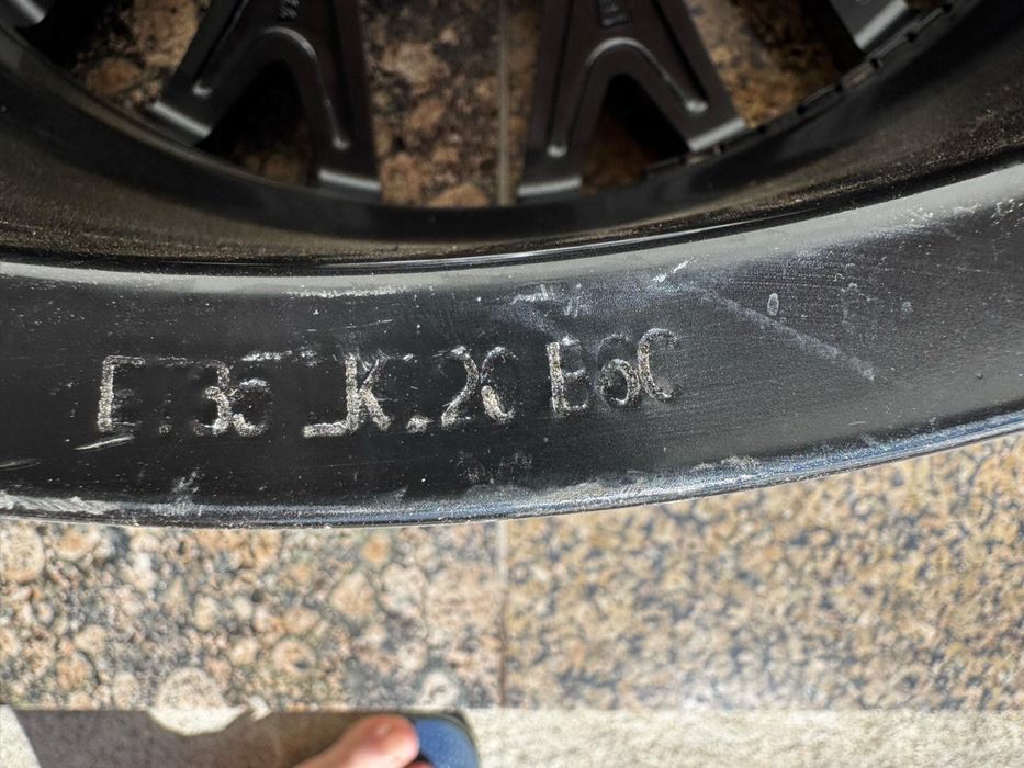 Vand Jante pe 18 noi, 5x120 8j/ ET35