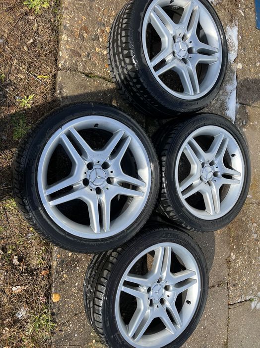 Джанти с гуми 18 за Mercedes