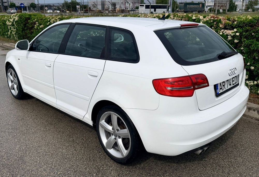Audi A3 S-Line - 2.0 TDI 140CP - Xenon/LED * Piele * BOSE - Masina personala, stare excelenta!