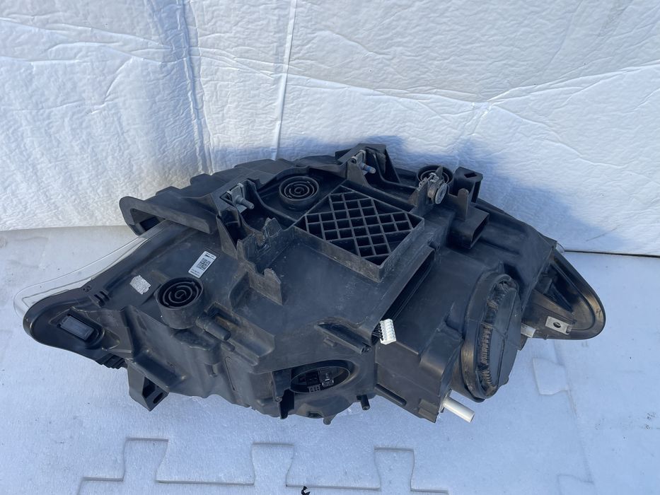 Far stanga Bmw F22 F23 xenon led