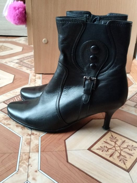 Продам  полусапожки