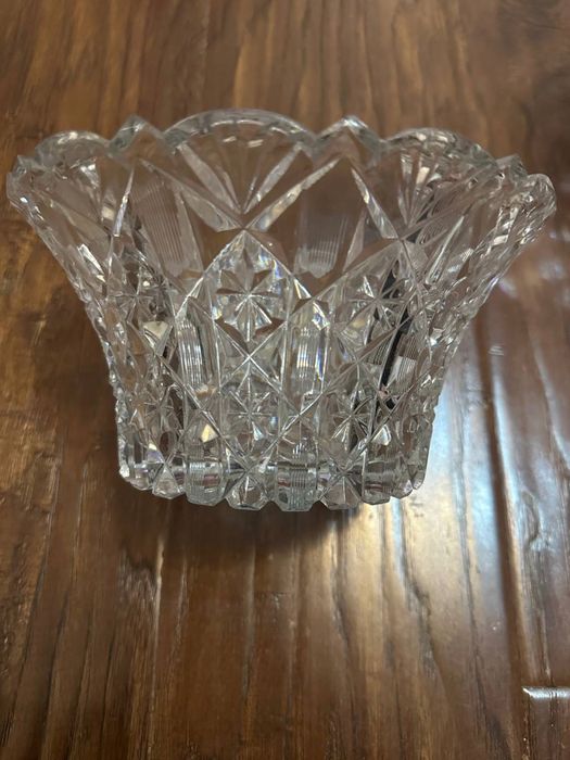 Салатницы хрустальные. Все за 100 000 сум