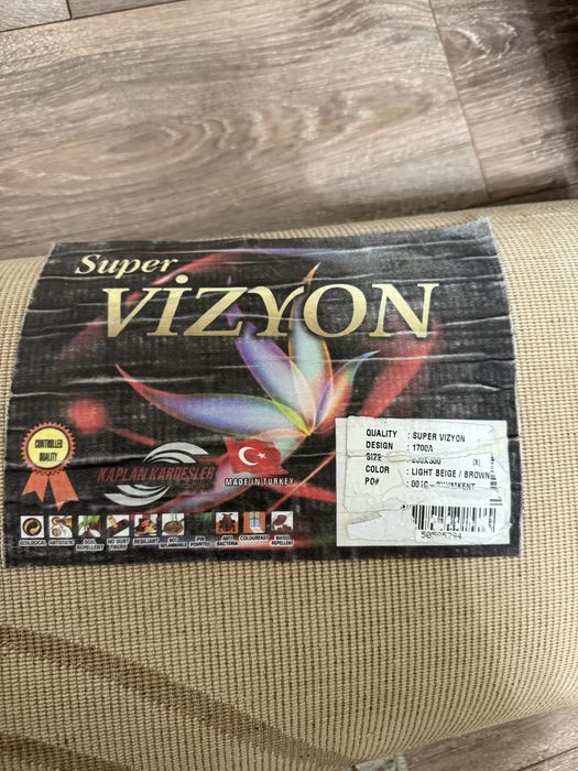 Продам  хороший  турецкий ковер 2*3м