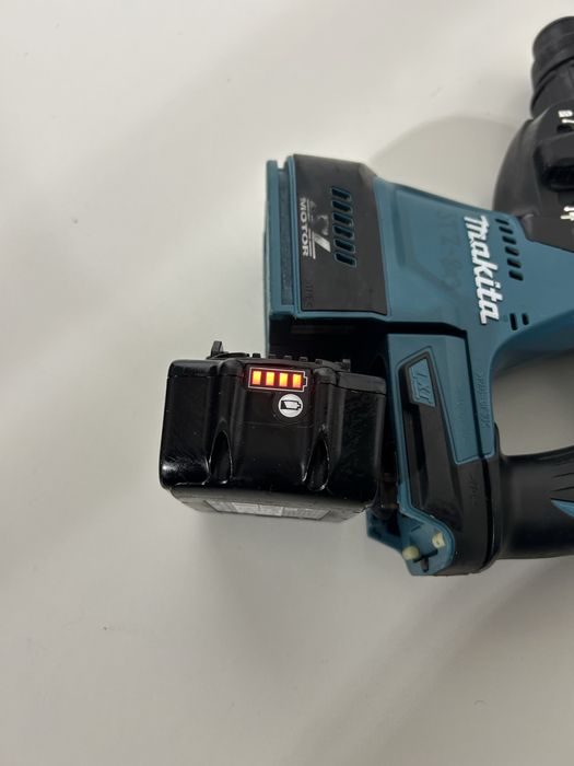 Makita DHR 242 rotopercutor