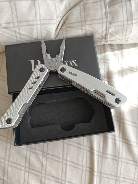 Lanterna+Clește Multifuncțional