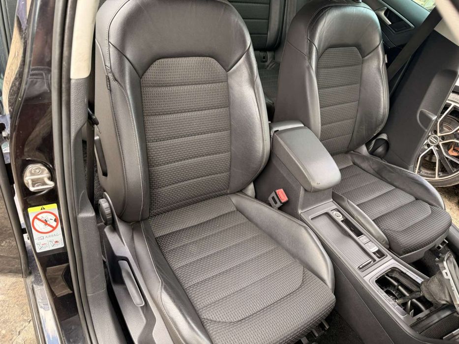 Vw Golf 7 TDI DSG на части Фолксваген Голф 7 ТДИ ДСГ части Кожен салон, навигация, печка Wbasto, Xenon,