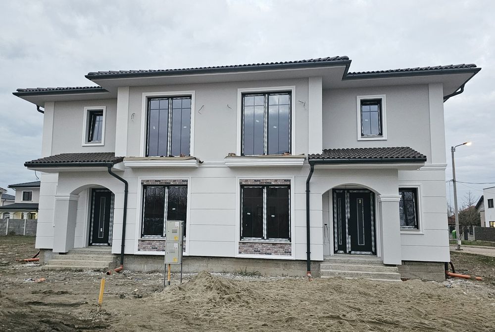 Proprietar vand casa tip mediteranean 5 camere Timisoara