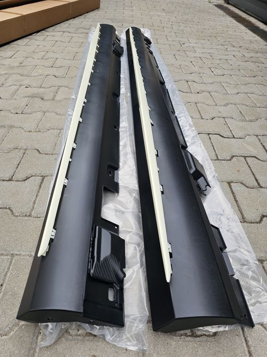 E63AMG странични прагове E53amg W213 S213 лайсни 43AMG десен праг