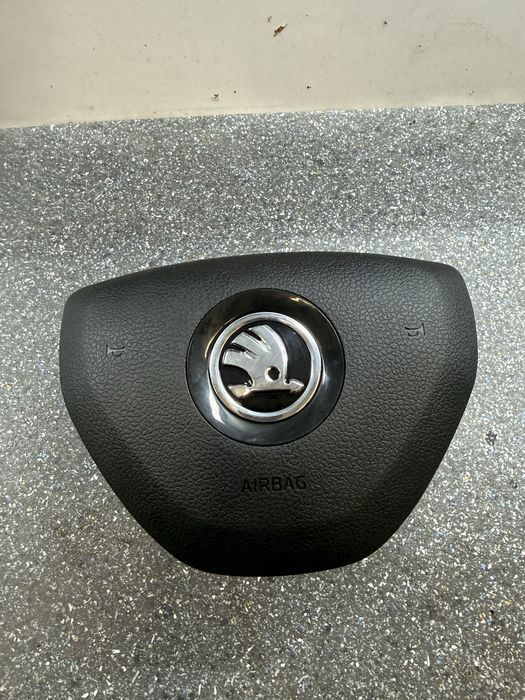 Skoda Fabia Octavia Facelift ейрбег аербег Airbag