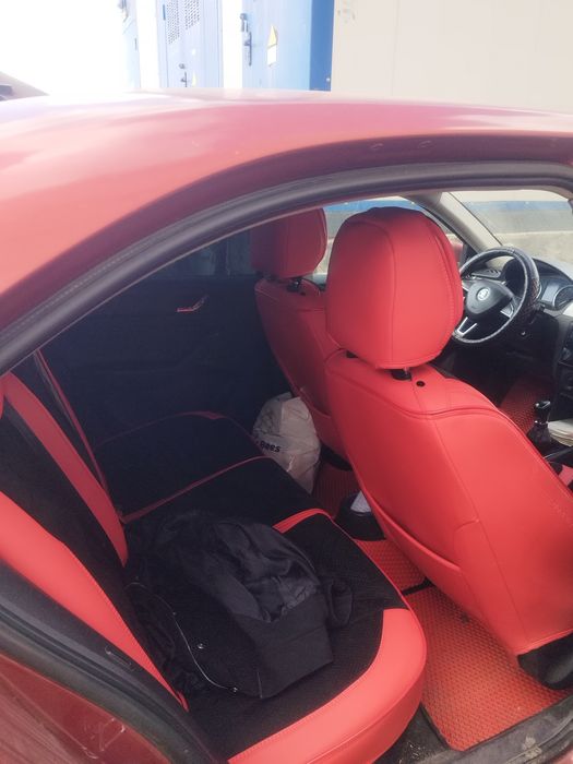 Продам шкоду рапид SKODA Rapid