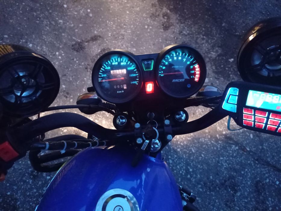 Продам Рейсер рс5