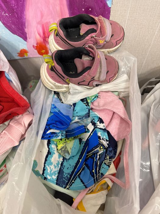 Отдам детские вещи