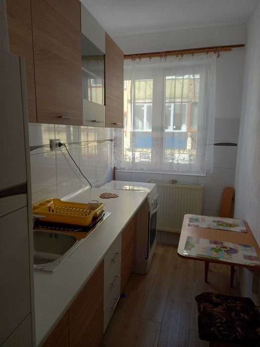 Apartament cu o camera de inchiriat
