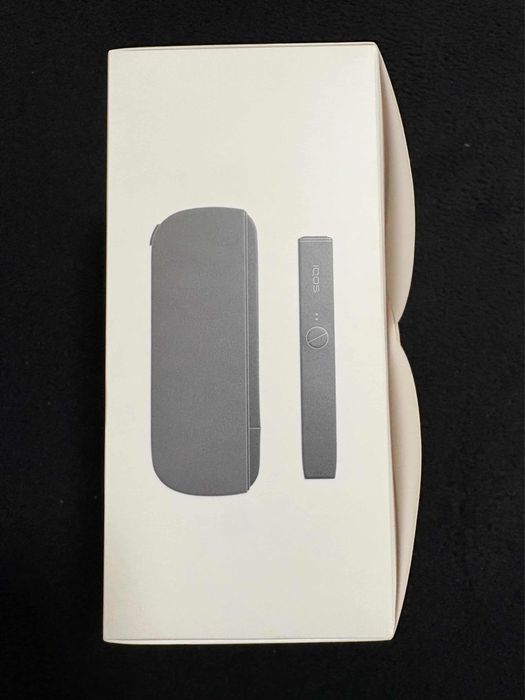 Vand diferite aparate IQOS ILUMA