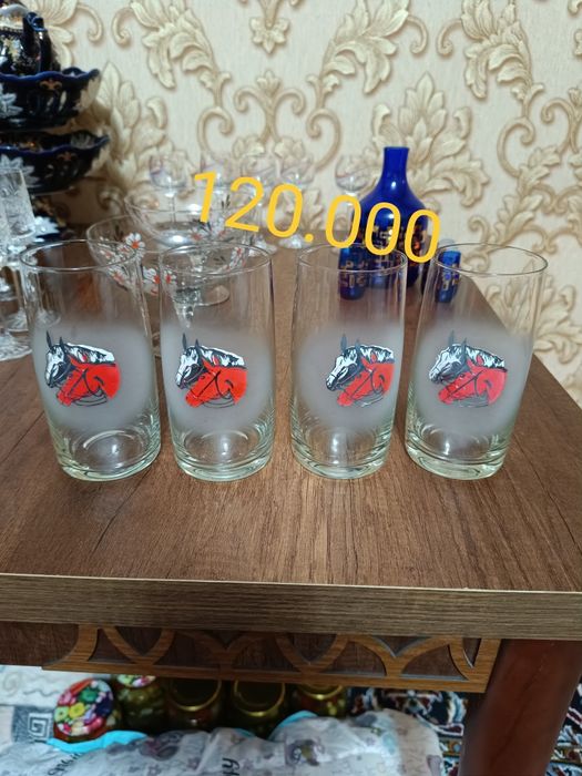 Хрустальные рюмки