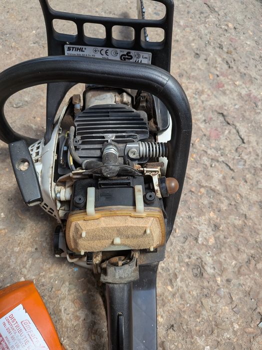Drujbă Stihl MS 211 C – Stare bună/ Puțin Folosită
