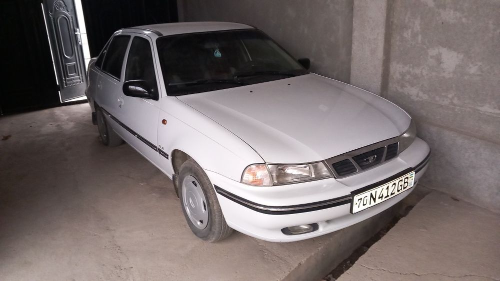 Срочно продам машину