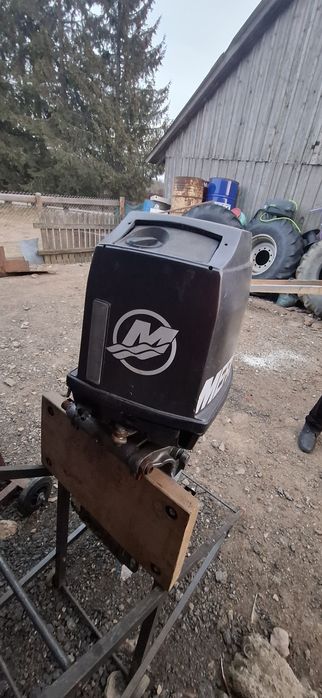Vand/Dezmembrez Motor barca Mercury 40 cai