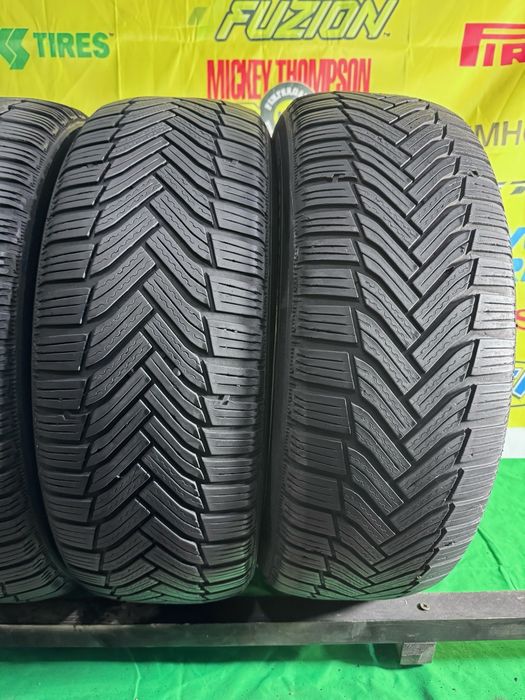 215/65R16 98H Michelin 6,1-5,5mm stare foarte buna