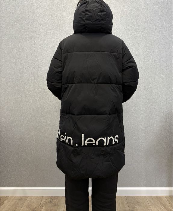 Оригинал куртка Calvin Klein