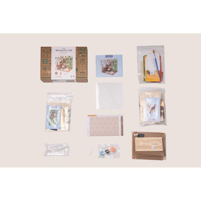 Puzzle 3D - Casuta DIY din Lemn - Biroul lui Jimmy cu 77 Piese