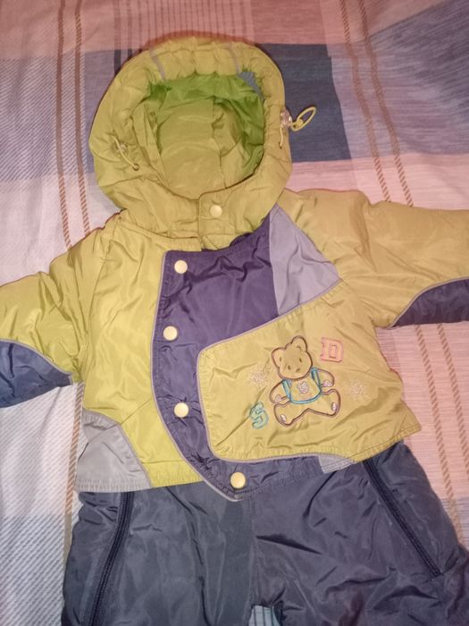 Продам комбинезон зимний