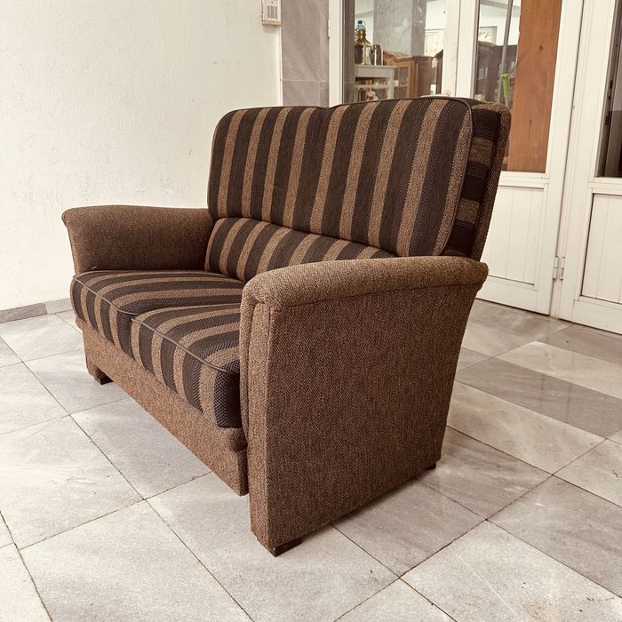 Холандски двуместен диван – вълнена дамаска, отлично състояние