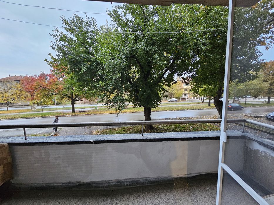 Дава се под наем Двустаен апартамент в Мездра - 55 кв.м за 255 € - Снимка #10